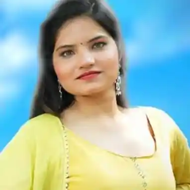 Boby Chauhan (Smita Yadav)
