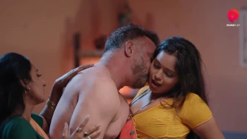 Pehredaar (E03) PrimePlay Hot Web Series